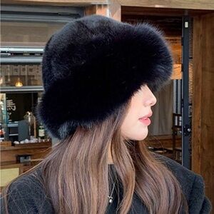 Black Women Solid Color Fluffy Bucket Hat
